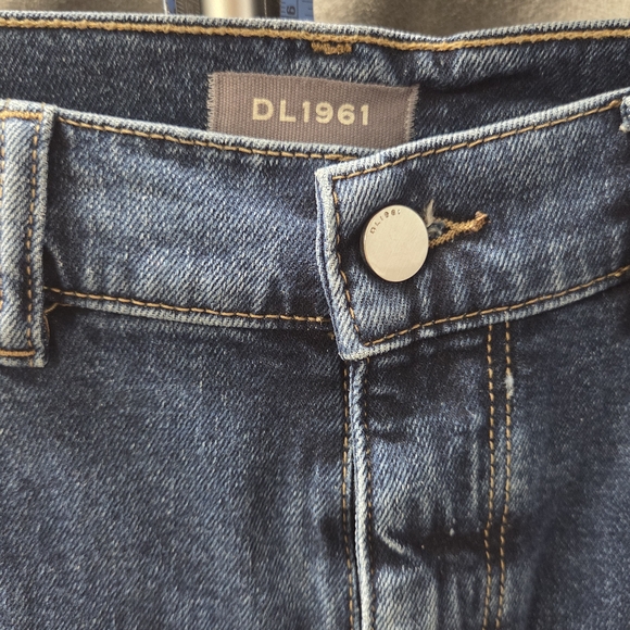 DL1961 Women's Straight Leg Jeans in Dark Blue - Picture 3 of 10